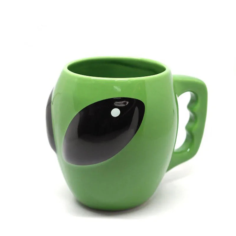 Alien Eyes 3D Mug – Your Daily Dose of Intergalactic Energy