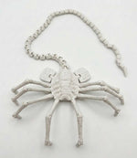 Load image into Gallery viewer, Facehugger Replica Prop – Articulated Alien Horror Collectible
